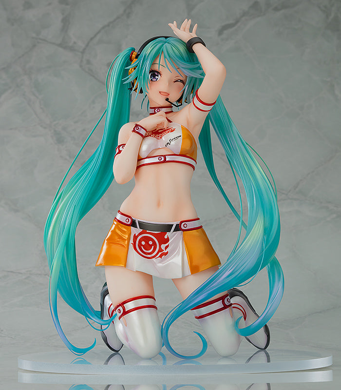 Vocaloid - Hatsune Miku Gt Project - Racing Miku 2010 Ver. Art By Kentaro Yabuki Figures///Scale Figure