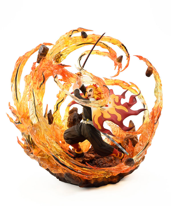 Demon Slayer - Kyojuro Rengoku Figure (DX Ver)