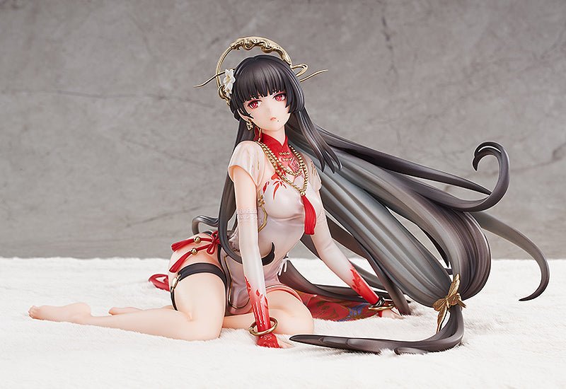 Punishing: Gray Raven Qu: Crimson Blessing Scale Figure